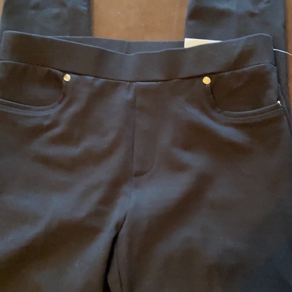 Anne Klein- NWT Black Slimming Dress Pants - Picture 5 of 5
